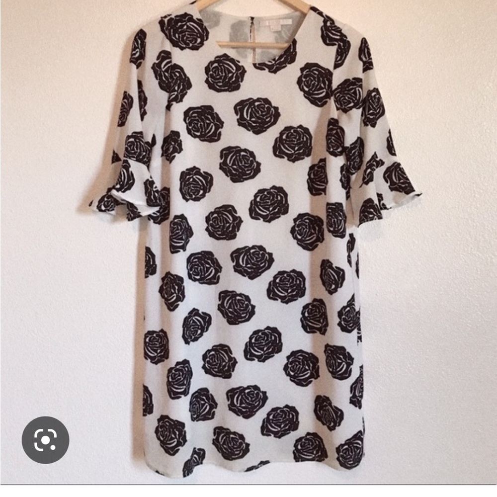 C & e black and white floral dress in rose print size large L